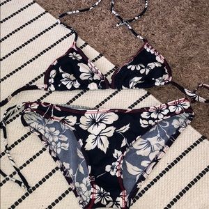 flower print bathing suit